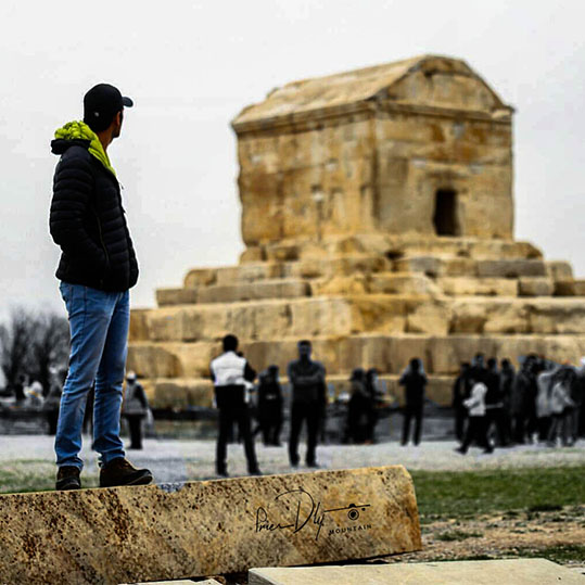 IRAN TOURS 4 A picture of Pasargad, the tomb of Cyrus the Great, located in Fars province, near Marvdasht city